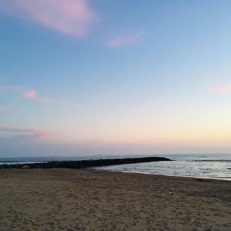 B&B Fiumicino Airport Resort Bagian luar foto