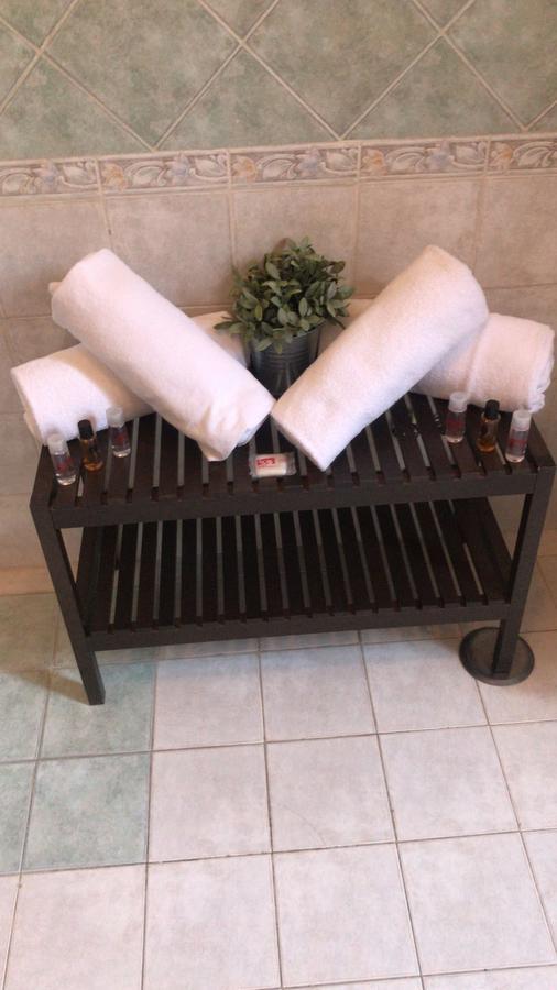 B&B Fiumicino Airport Resort Bagian luar foto