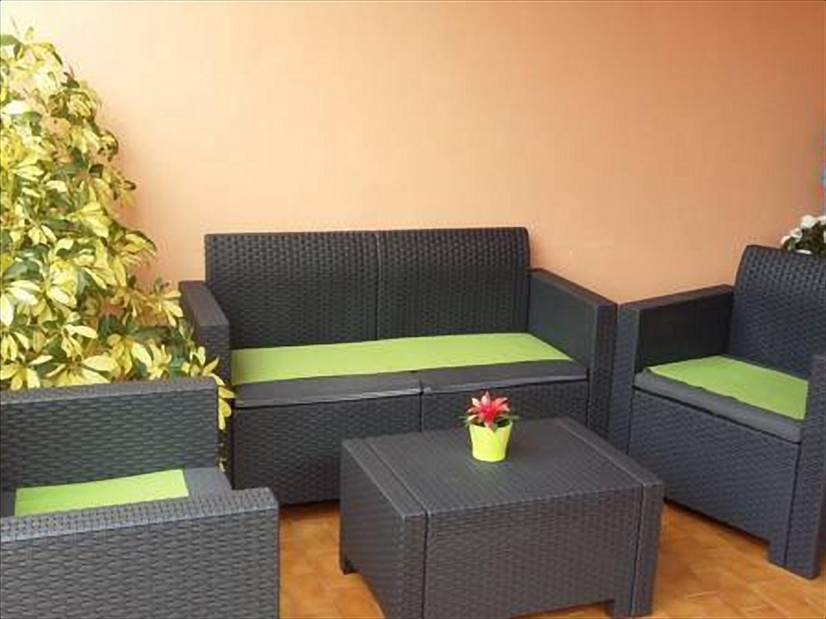 B&B Fiumicino Airport Resort Bagian luar foto